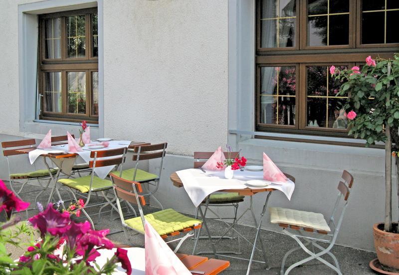 Hotel Restaurant Engel Pfaffenweiler Bagian luar foto