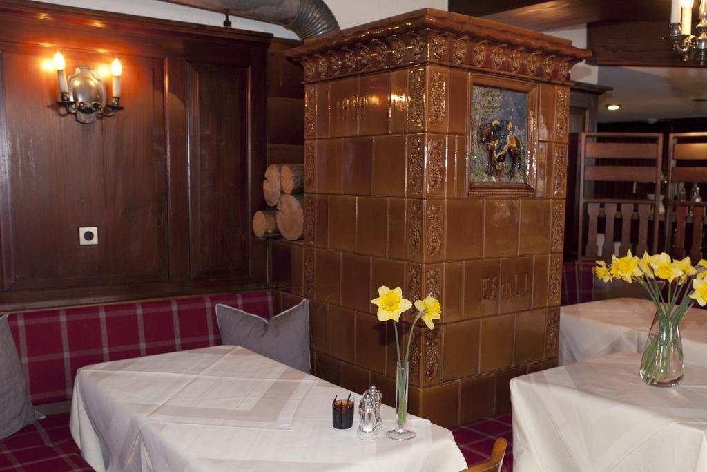 Hotel Restaurant Engel Pfaffenweiler Bagian luar foto